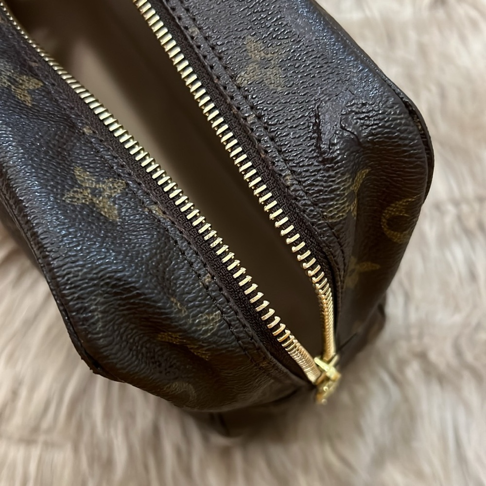 Louis Vuitton Trousse 28 - Picture 10 of 12